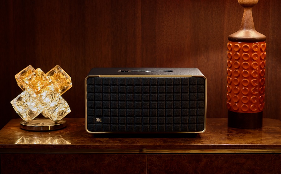 JBL-Authentics-500-Black-1